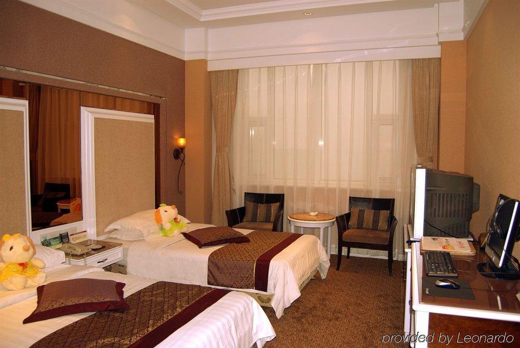 Shandong Yizheng Hotel Jinan Room photo